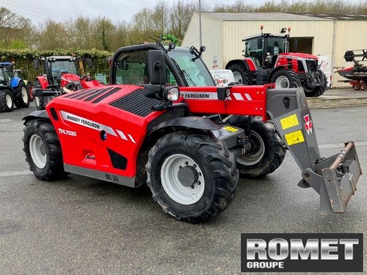 Chariot élévateur télescopique Massey Ferguson TH7030 LP