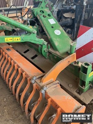 Herse rotative Amazone KG3000 SPECIAL