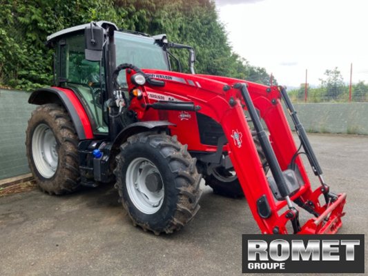 Tracteur agricole Massey Ferguson 5710 M D4 ES