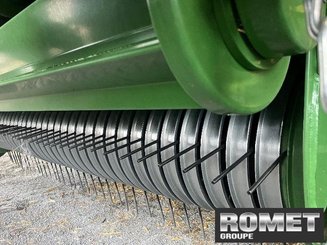 Presse à balles rondes Krone VARIPACK V165 - 11