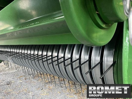 Presse à balles rondes Krone VARIPACK V165