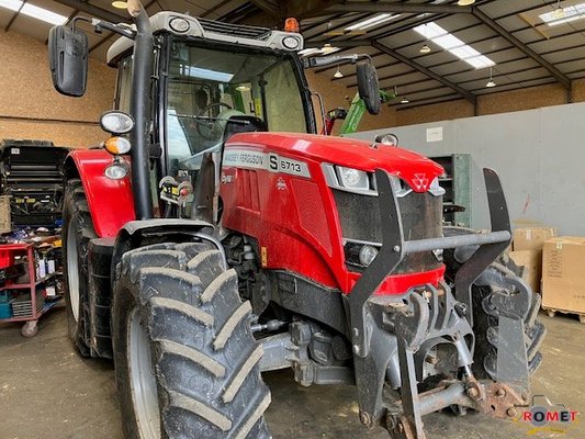 Tracteur agricole Massey Ferguson 6713 S D6 EF DX
