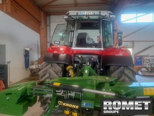 Tracteur agricole Massey Ferguson 6S-135 D6 EF DX