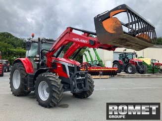 Tracteur agricole Massey Ferguson 6S-135 D6 EF DX - 4