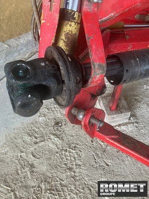 Rotofaucheuse Gyrax RF1800