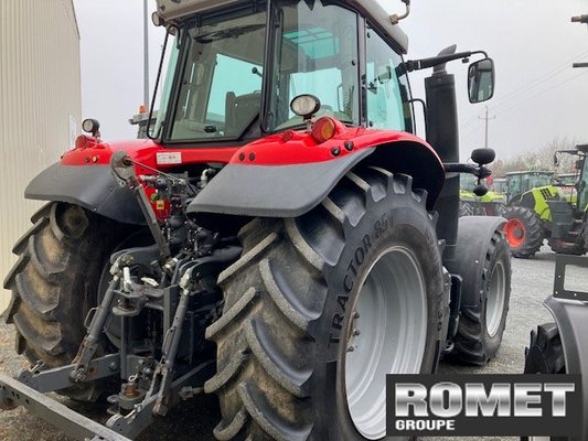 Tracteur agricole Massey Ferguson 6715 S DV EF