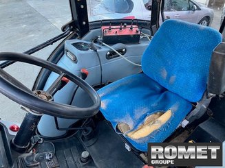Tracteur agricole New Holland TD5050 - 4