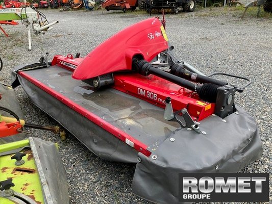 Faucheuse conditionneuse Massey Ferguson DM 306 FP KC