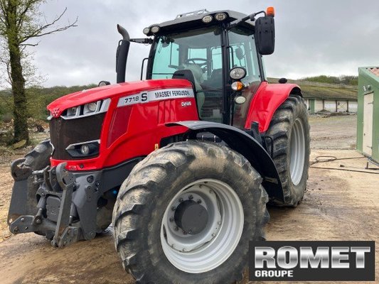 Tracteur agricole Massey Ferguson 7718 S D6 EF MR