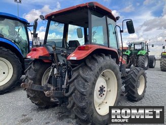 Tracteur agricole New Holland L75 - 2