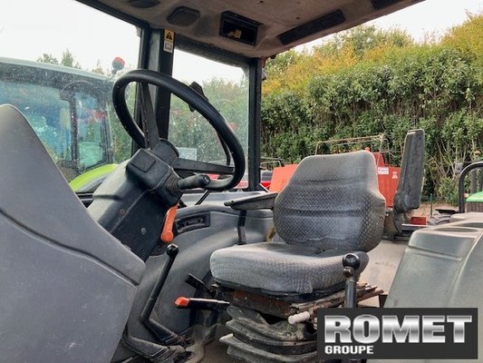 Tracteur agricole New Holland L75