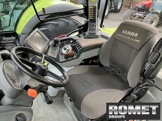 Tracteur agricole Claas ARION 650 - 13