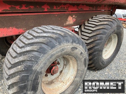 Benne agricole Agram BG 16 KONIC