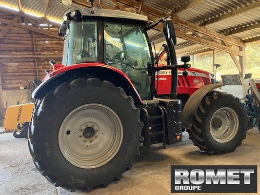 Tracteur agricole Massey Ferguson 7716 S D6 EF MR