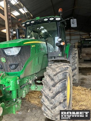 Tracteur agricole John Deere 6145R