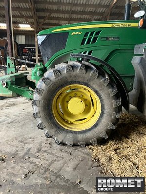 Tracteur agricole John Deere 6145R