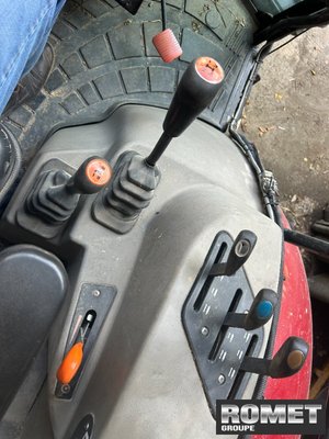 Tracteur agricole Case IH FARMALL75A
