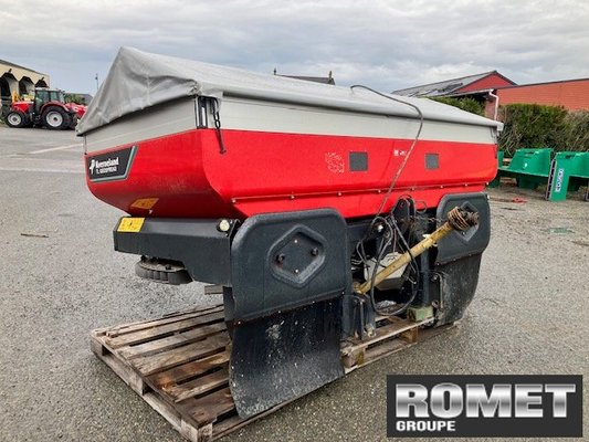 Distributeur d'engrais Kverneland EXACTA TL2550