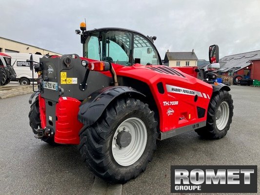 Chariot élévateur télescopique Massey Ferguson TH7038