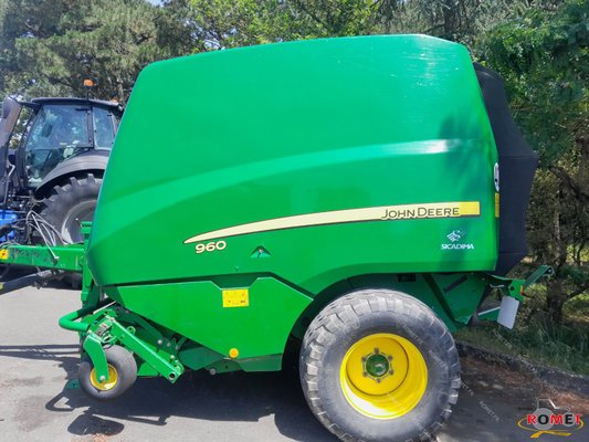 Presse à balles rondes John Deere 960 ISOBUS