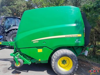 Presse à balles rondes John Deere 960 ISOBUS - 1