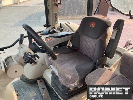 Tracteur agricole Massey Ferguson 7616 D6 EX