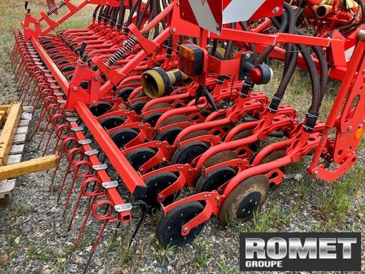 Semoir en ligne conventionnel Maschio CORREX 400