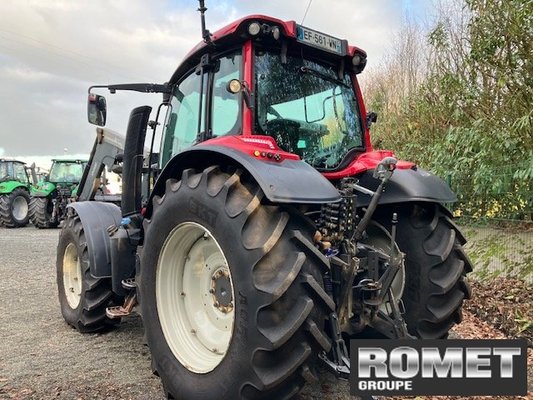 Tracteur agricole Valtra N134 D