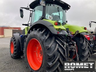 Tracteur agricole Claas AXION 800 - 3