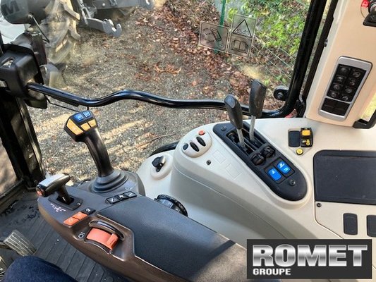 Tracteur agricole Massey Ferguson 5710 S D4 EF MR