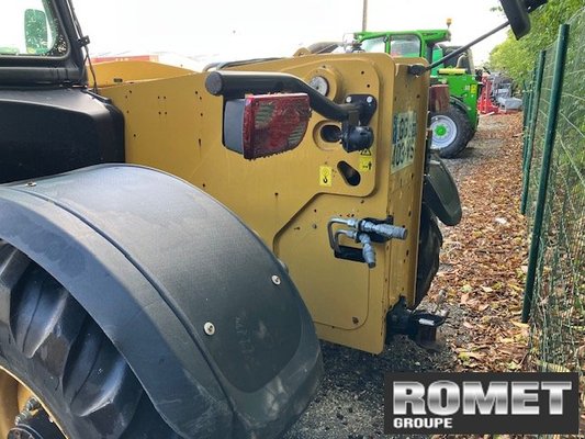 Chariot élévateur télescopique Caterpillar TH357D