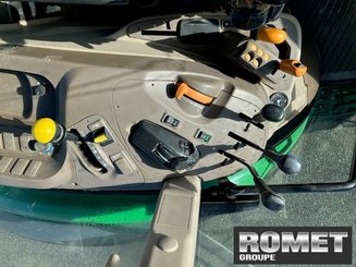 Tracteur agricole John Deere 6115 RC - 5