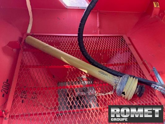 Distributeur d'engrais Kuhn MDS 1131
