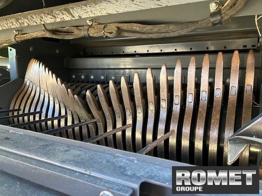 Presse à balles carrées Fendt 1290S