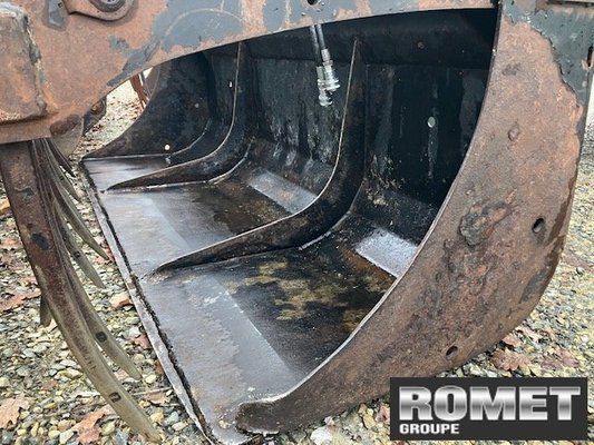 Godet multi-services Alö BMS210