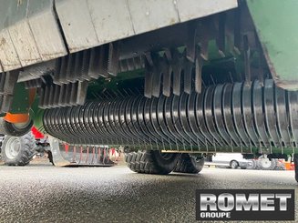 Presse à balles carrées Krone BIGPACK1290HDPVC - 4