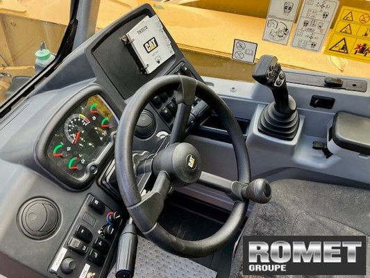 Chariot élévateur télescopique Caterpillar TH357D