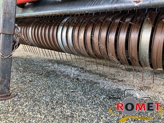 Presse à balles rondes Vicon RV1901L - 3
