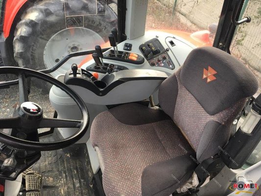 Tracteur agricole Massey Ferguson 6480