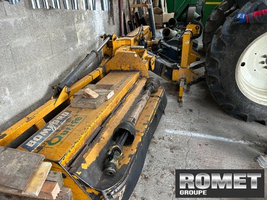 Broyeur à axe horizontal Bomford CONDOR 1600