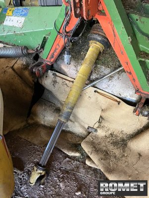 Faucheuse conditionneuse Krone EC32CV