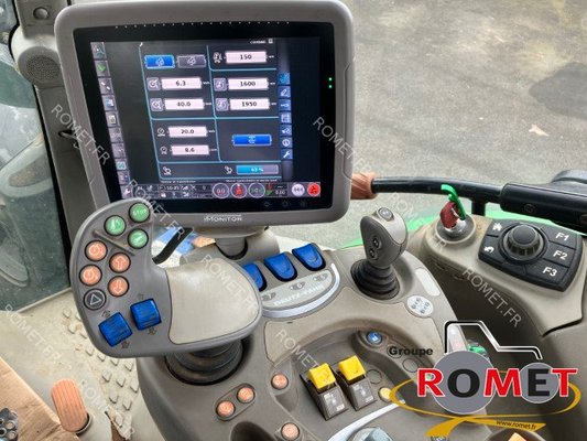 Tracteur agricole Deutz-Fahr 7250AGROTRONTTV