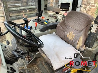 Tracteur agricole Massey Ferguson 5435 - 3