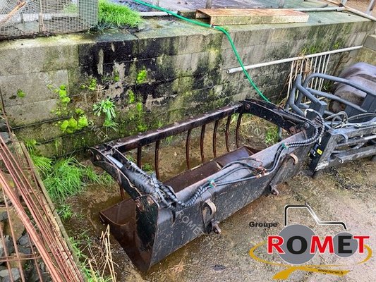 Tracteur agricole Massey Ferguson 5435