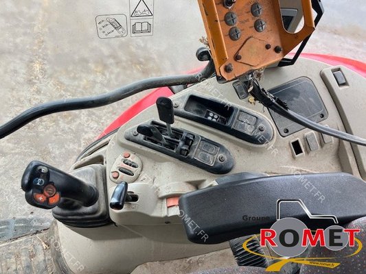 Tracteur agricole Massey Ferguson 5610 D4 SP