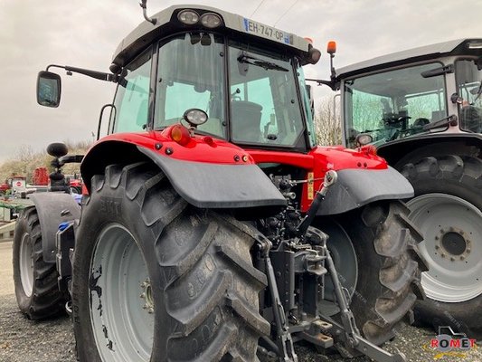 Tracteur agricole Massey Ferguson 7716 D6 EF