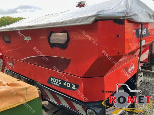 Distributeur d'engrais Kuhn AXIS 40.2 M-EMC