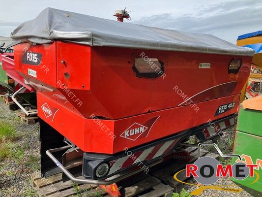 Distributeur d'engrais Kuhn AXIS 40.2 M-EMC