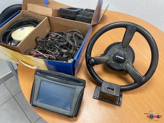 Autoguidage Trimble CFX750
