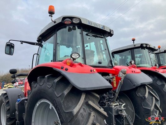 Tracteur agricole Massey Ferguson 7716 D6 EF